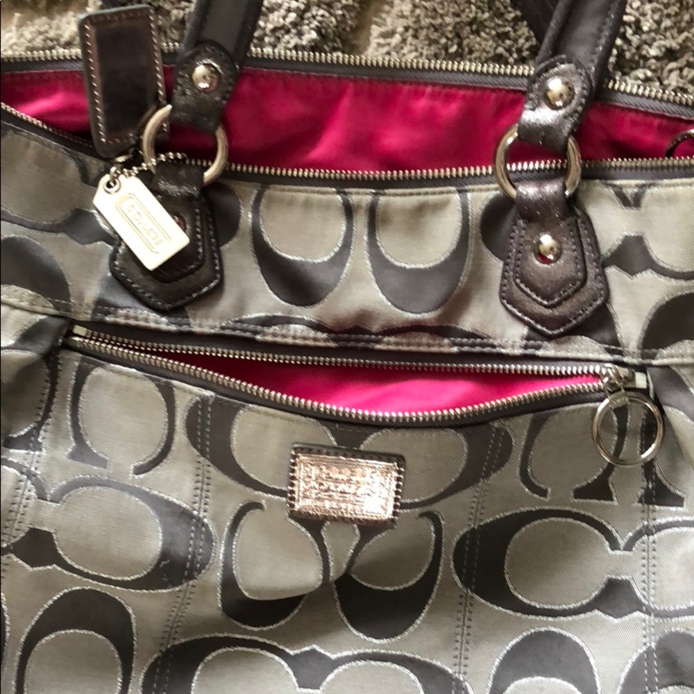 Coach Bag - Picture 7 of 8